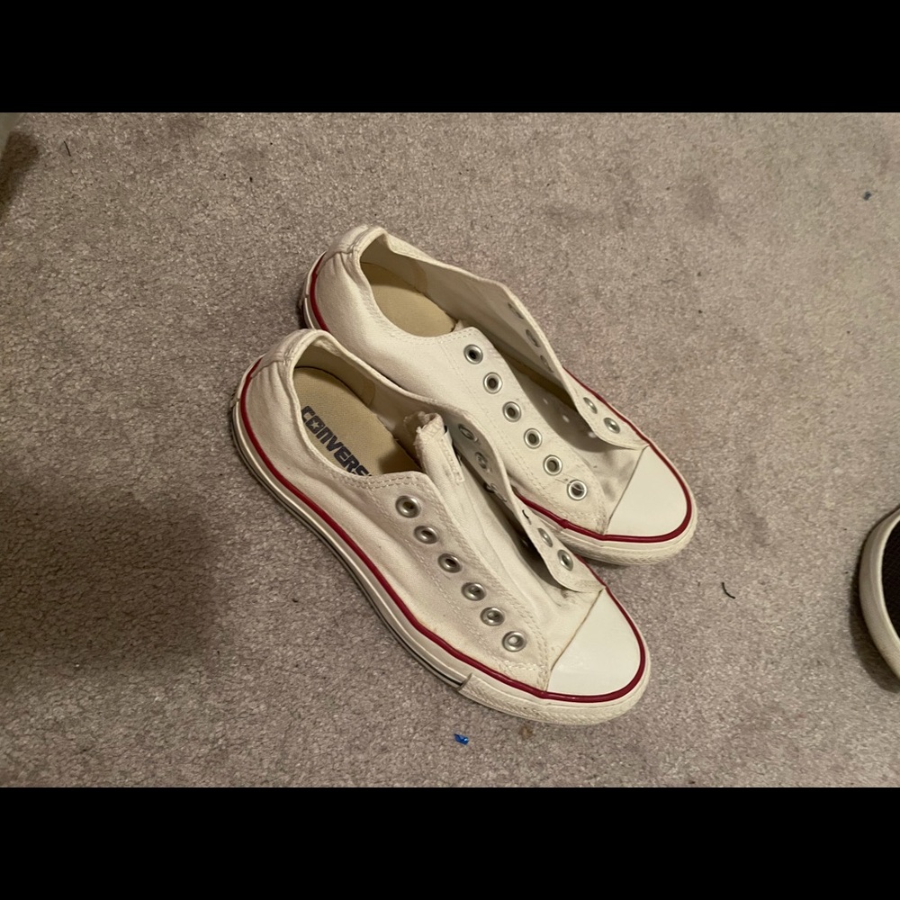 Perfectly worn in White Converse All Stars size 7